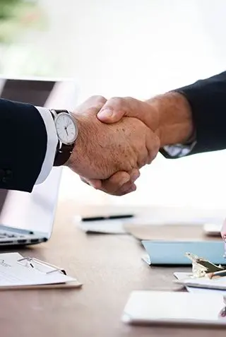 CHĂM SÓC<br>KHÁCH HÀNG