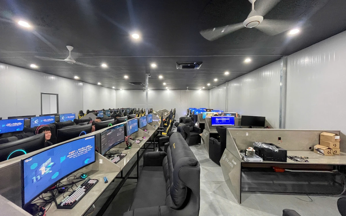 Lắp Đặt Hệ Thống Phòng Game Cyber