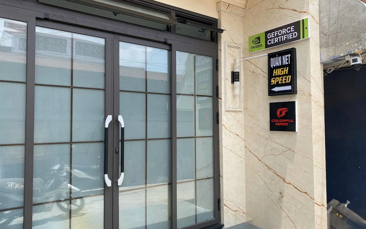 Cyber Game HighSpeed Gaming Center